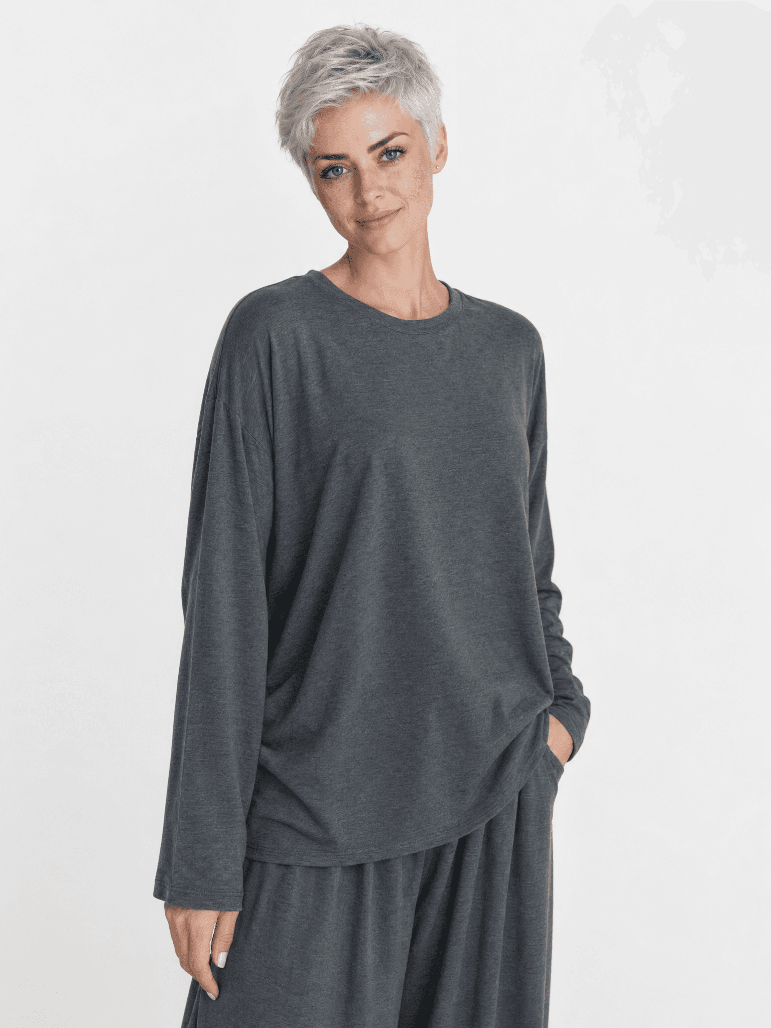 Grafitowy longsleeve bambusowy Nina — zdjęcie 3