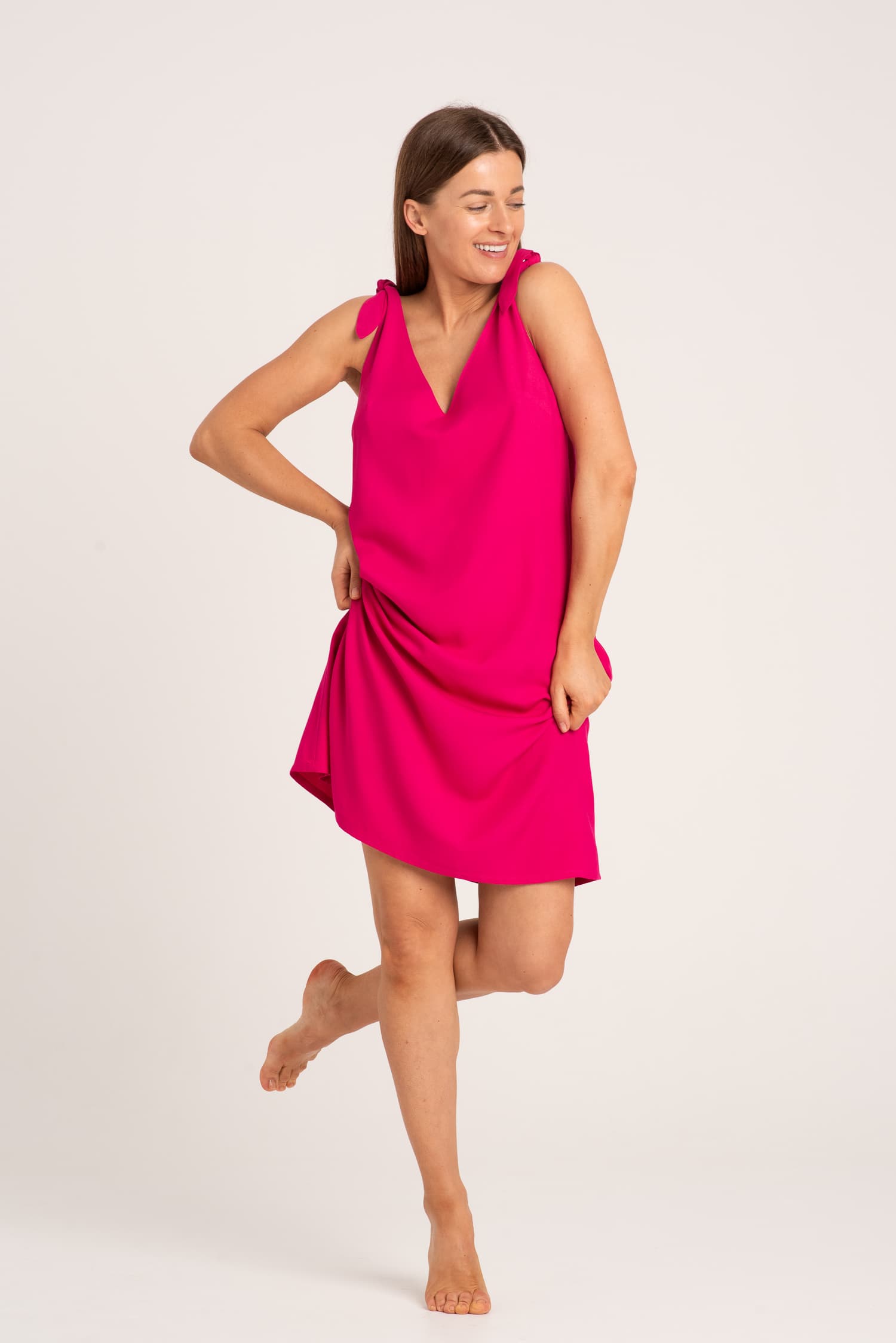 Letnia sukienka SAMAR - różowa — zdjęcie 5