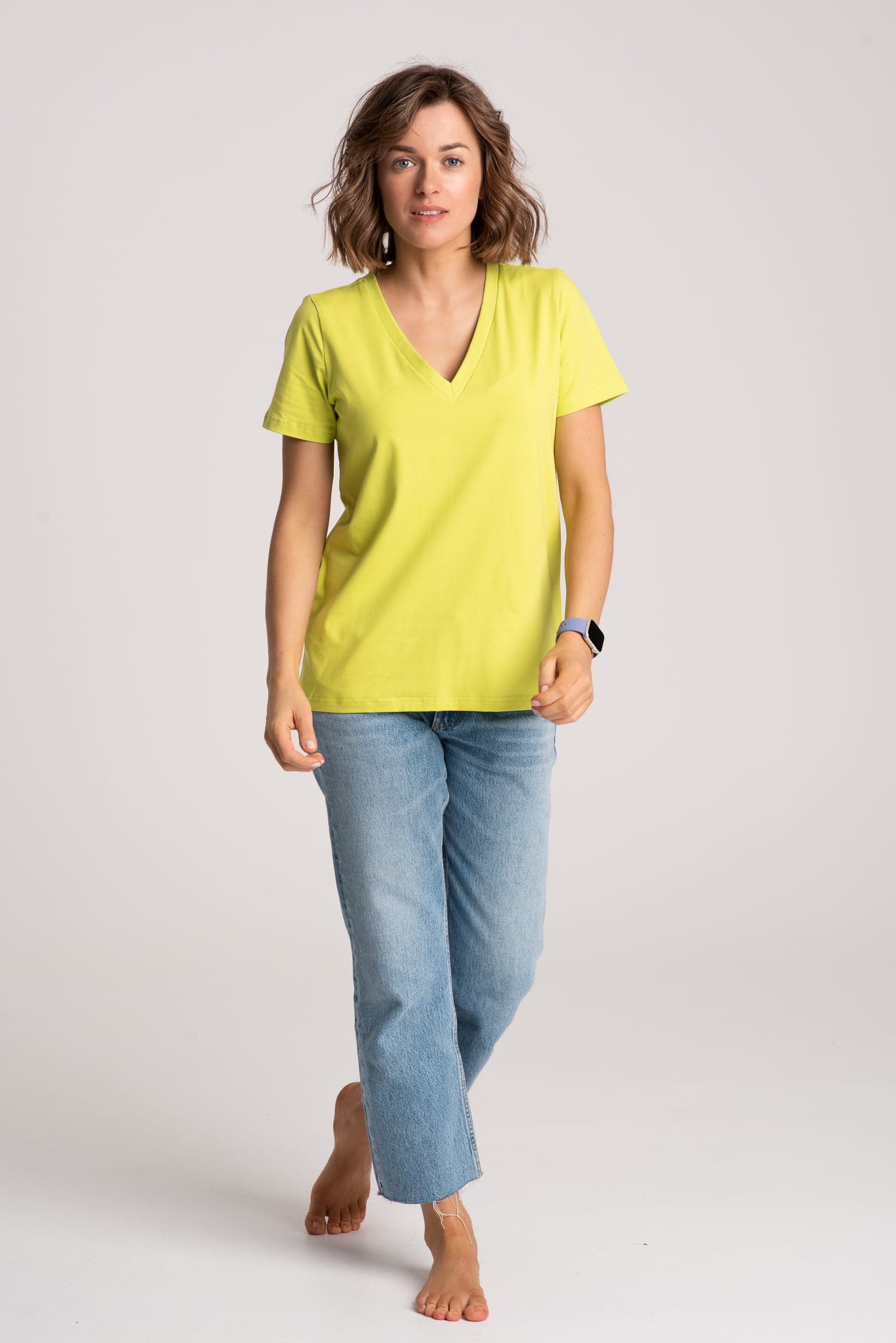 Limonkowy t-shirt damski V - widok 2