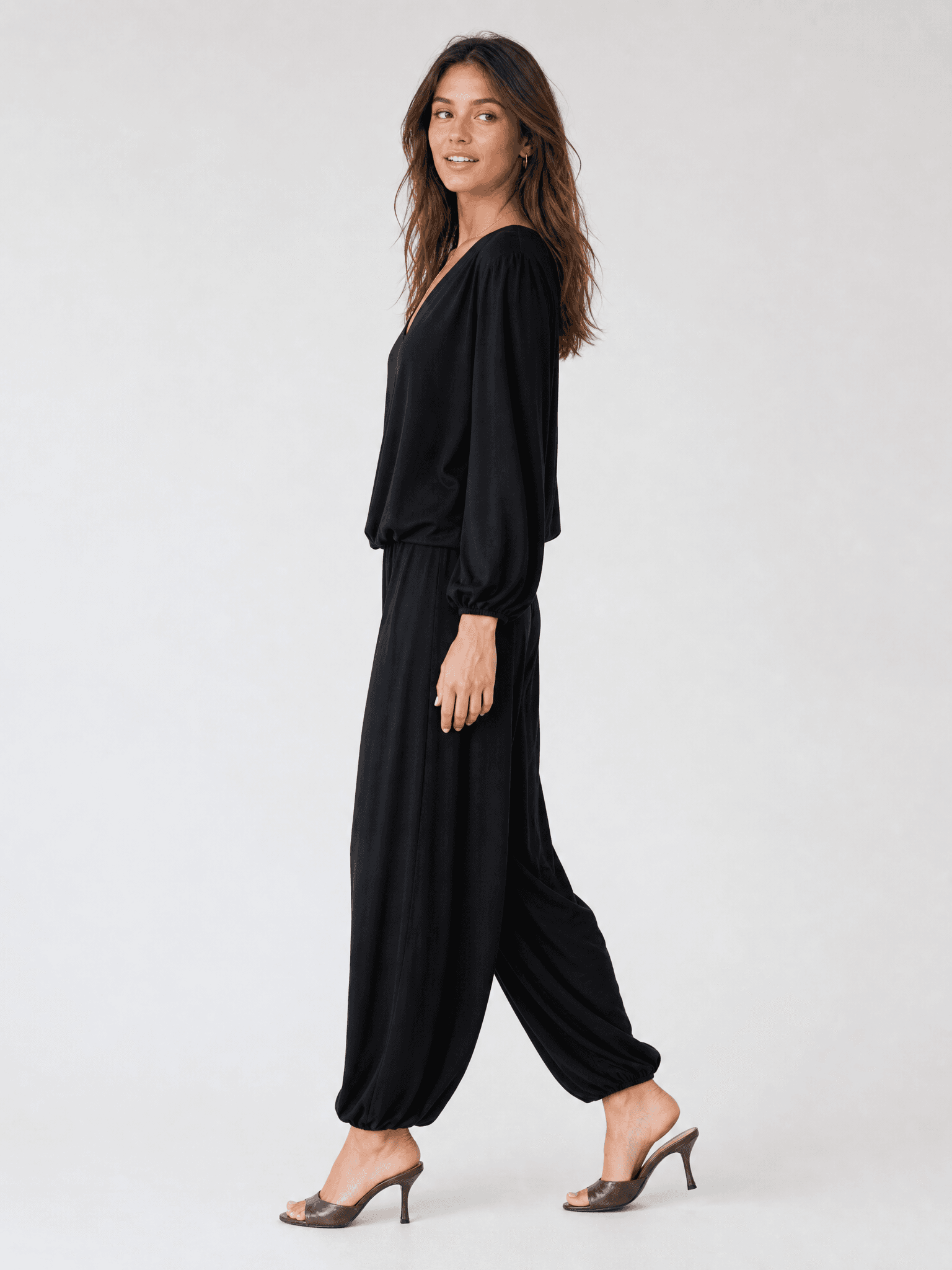 Blusa negra de modal Rania — foto 5