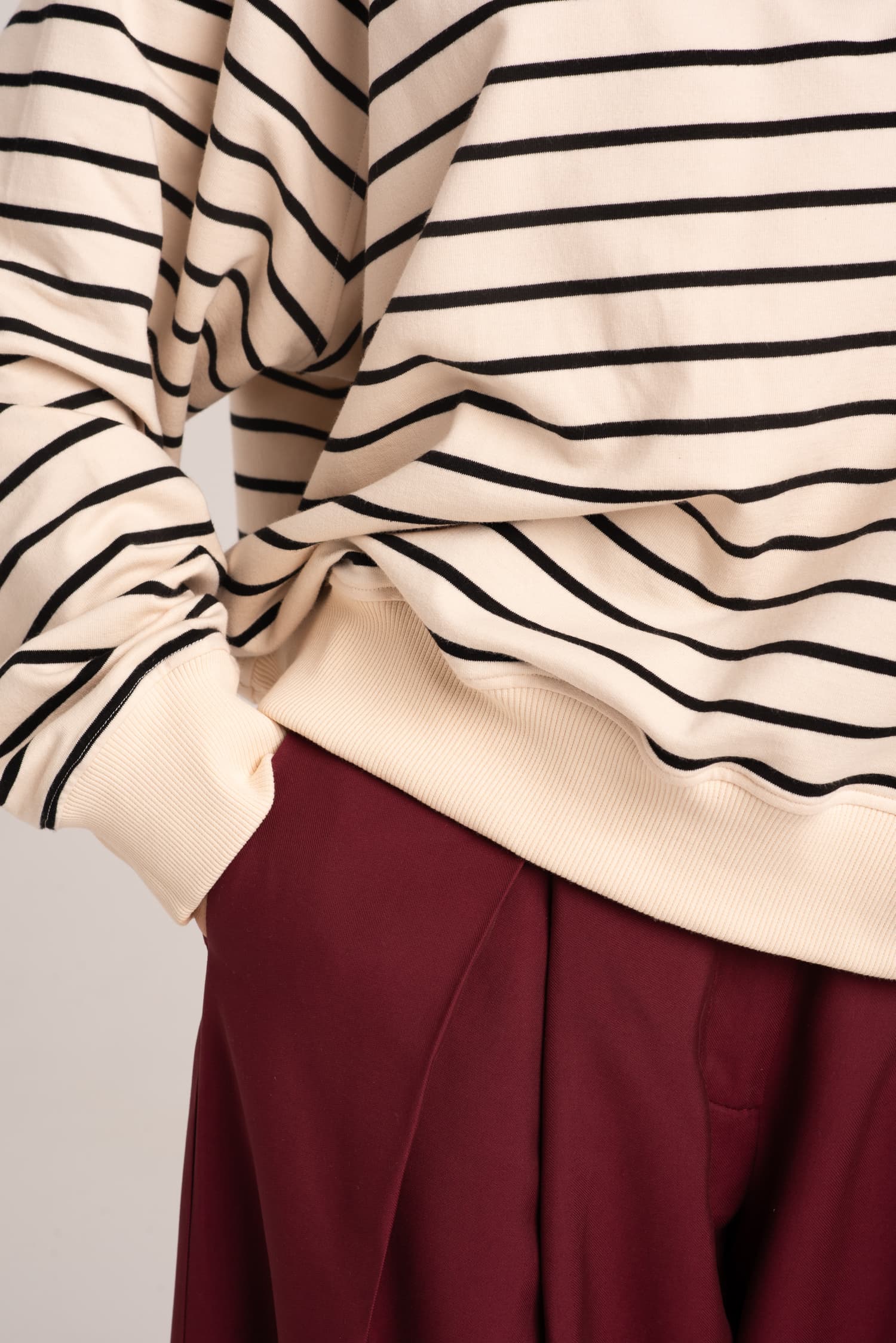 Bluza w paski z kołnierzykiem Brie — zdjęcie 6