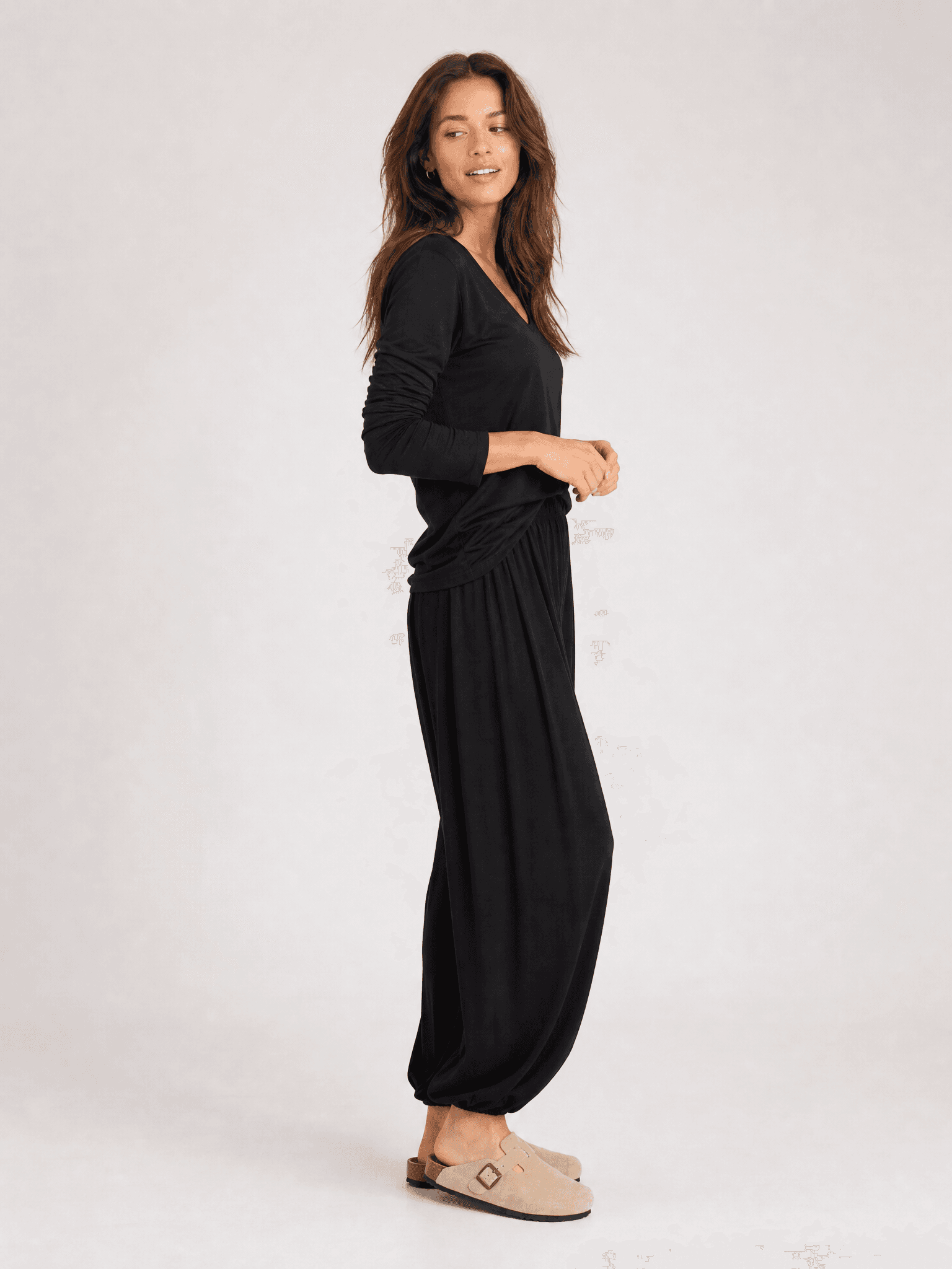 Pantalones negros tipo balloon Selena — foto 4