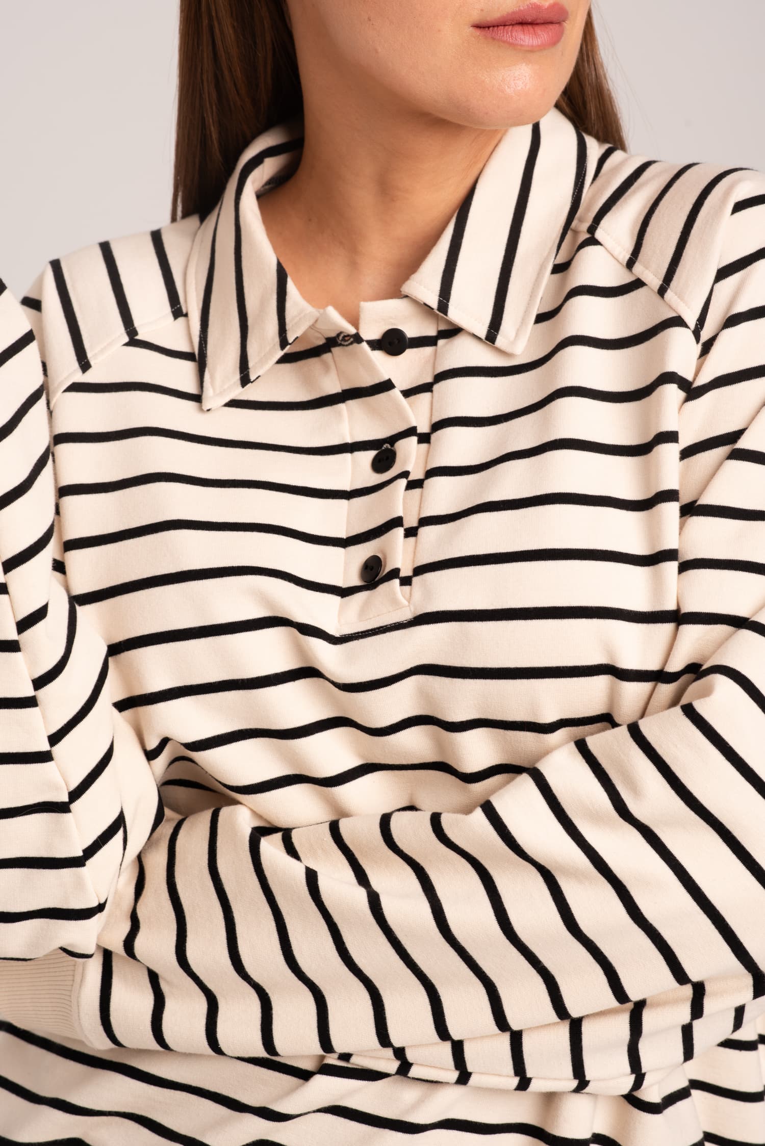 Bluza w paski z kołnierzykiem Brie — zdjęcie 4