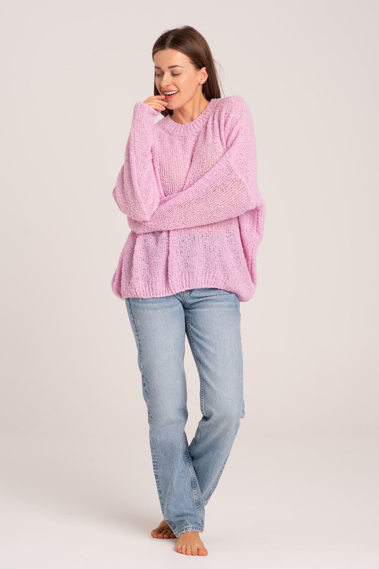 Różowy sweter oversize Suzie