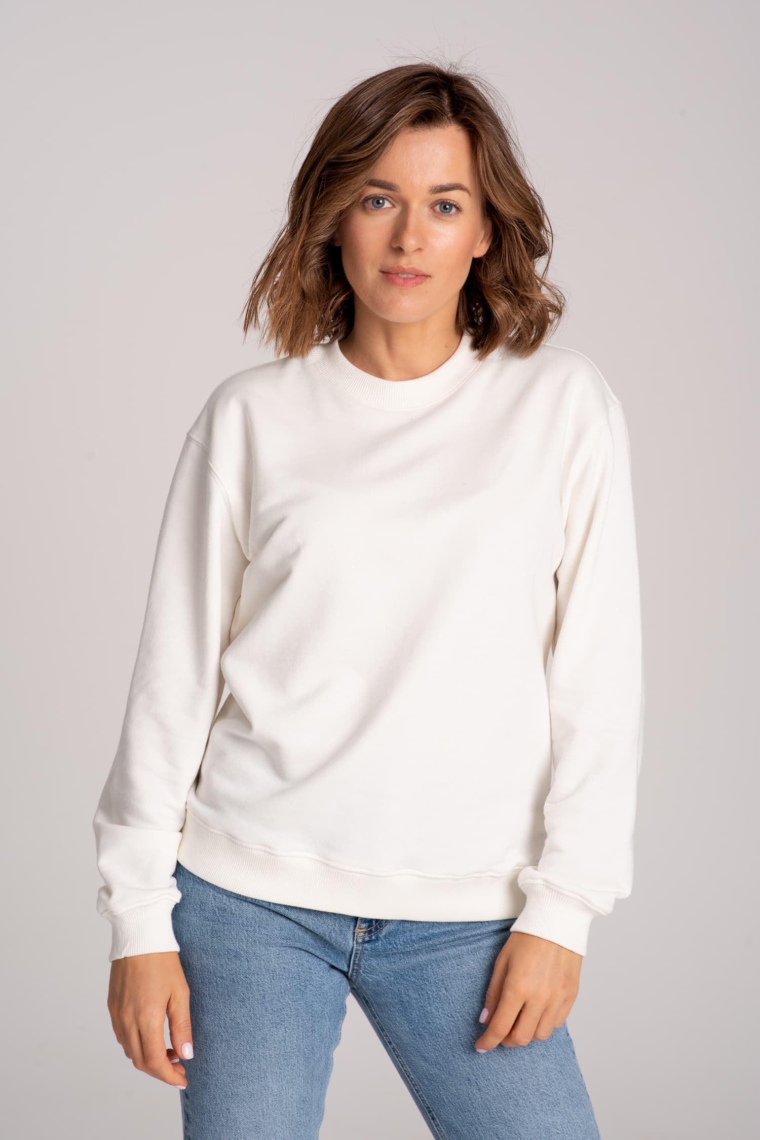 Biała bluza damska NIEzwykła - zdjęcie 3