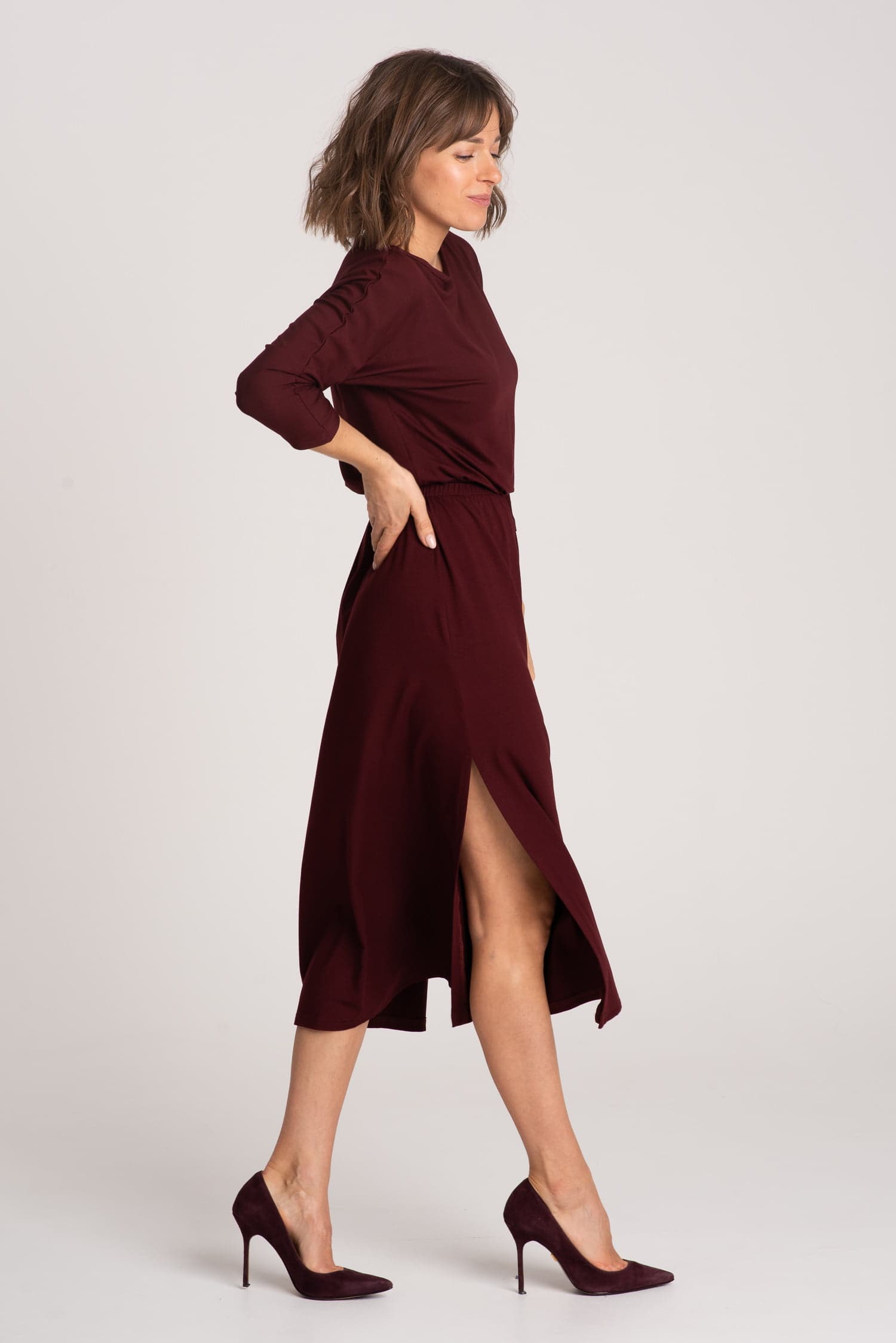 Bordowa sukienka Hot As Hell - zdjęcie 4