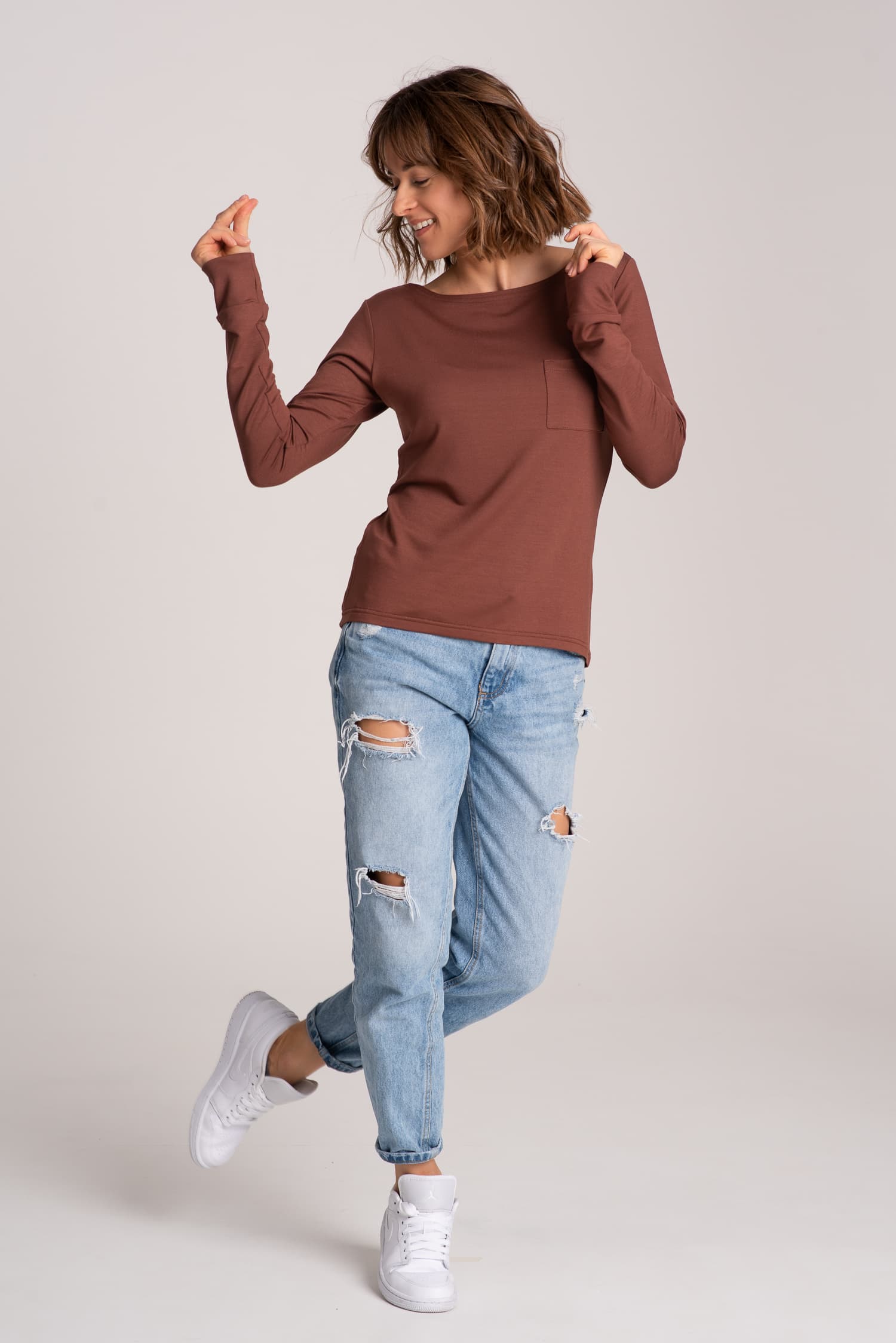 Longsleeve z kieszonką BASIC - brązowy