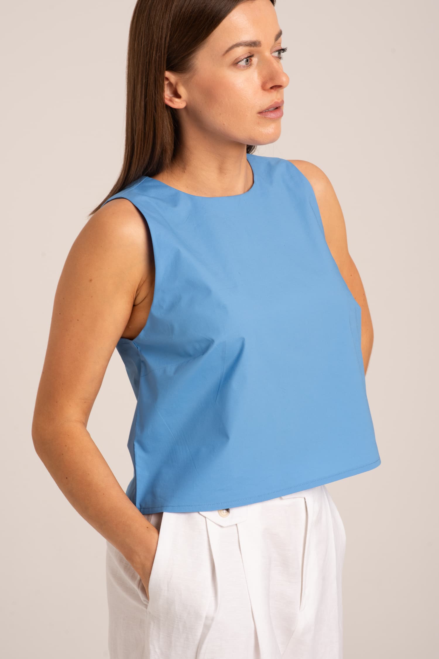 Niebieski top bez rękawów VERONA - widok 2