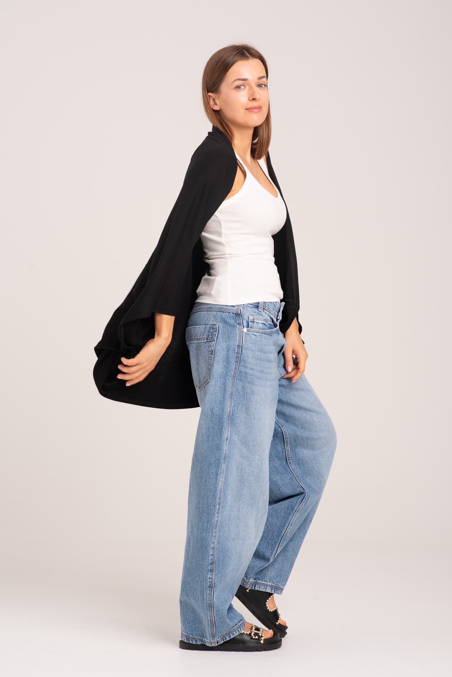 Czarna narzutka bambusowa Grażynka - zdjęcie 4