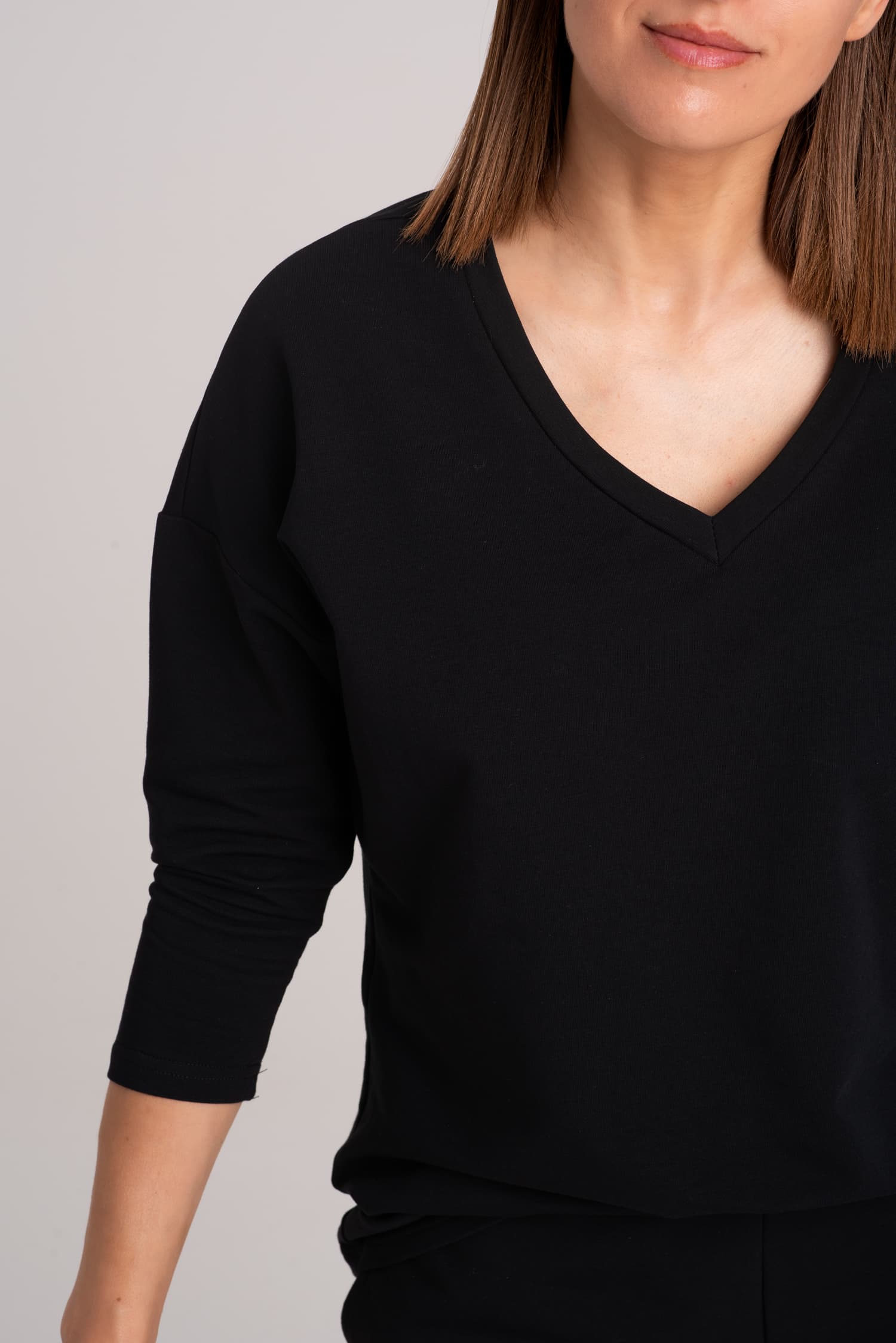 Zestaw dresowy BASIC (spodenki + koszulka) – czarny - zdjęcie 4