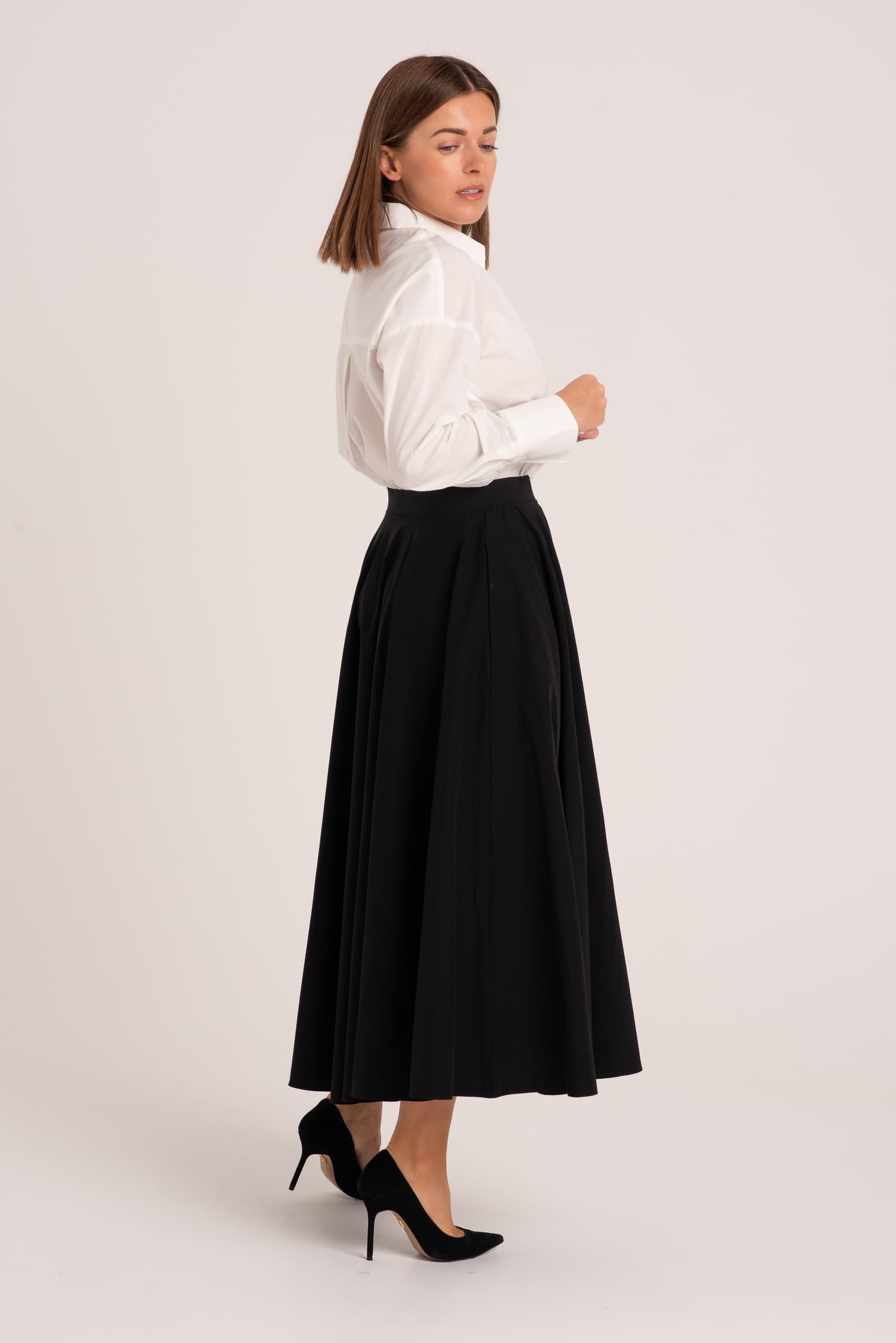 Czarna spódnica midi Nadia - widok 2