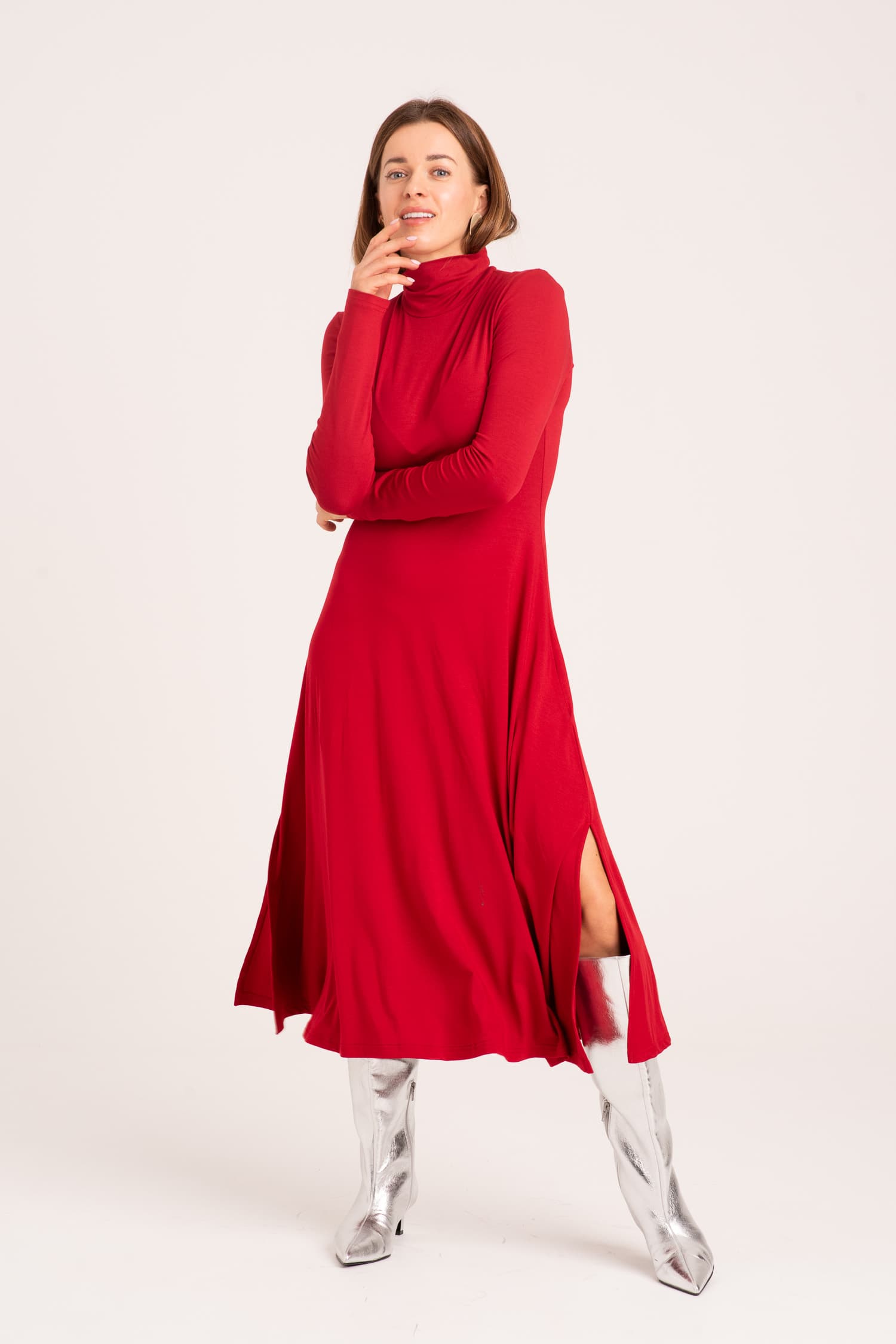 Czerwona sukienka z golfem Willow - zdjęcie 4