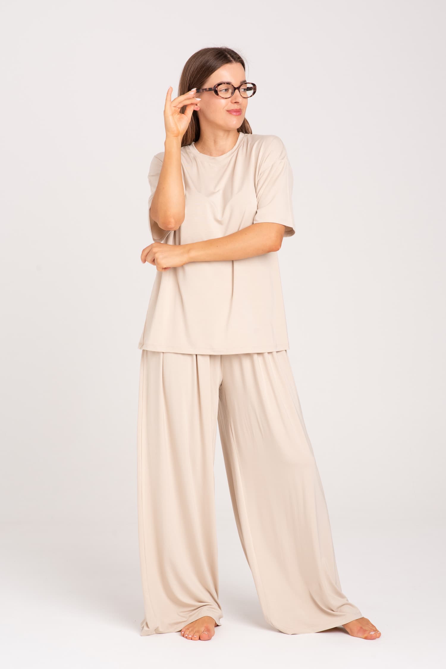 Kremowe luźne spodnie bambusowe Nina