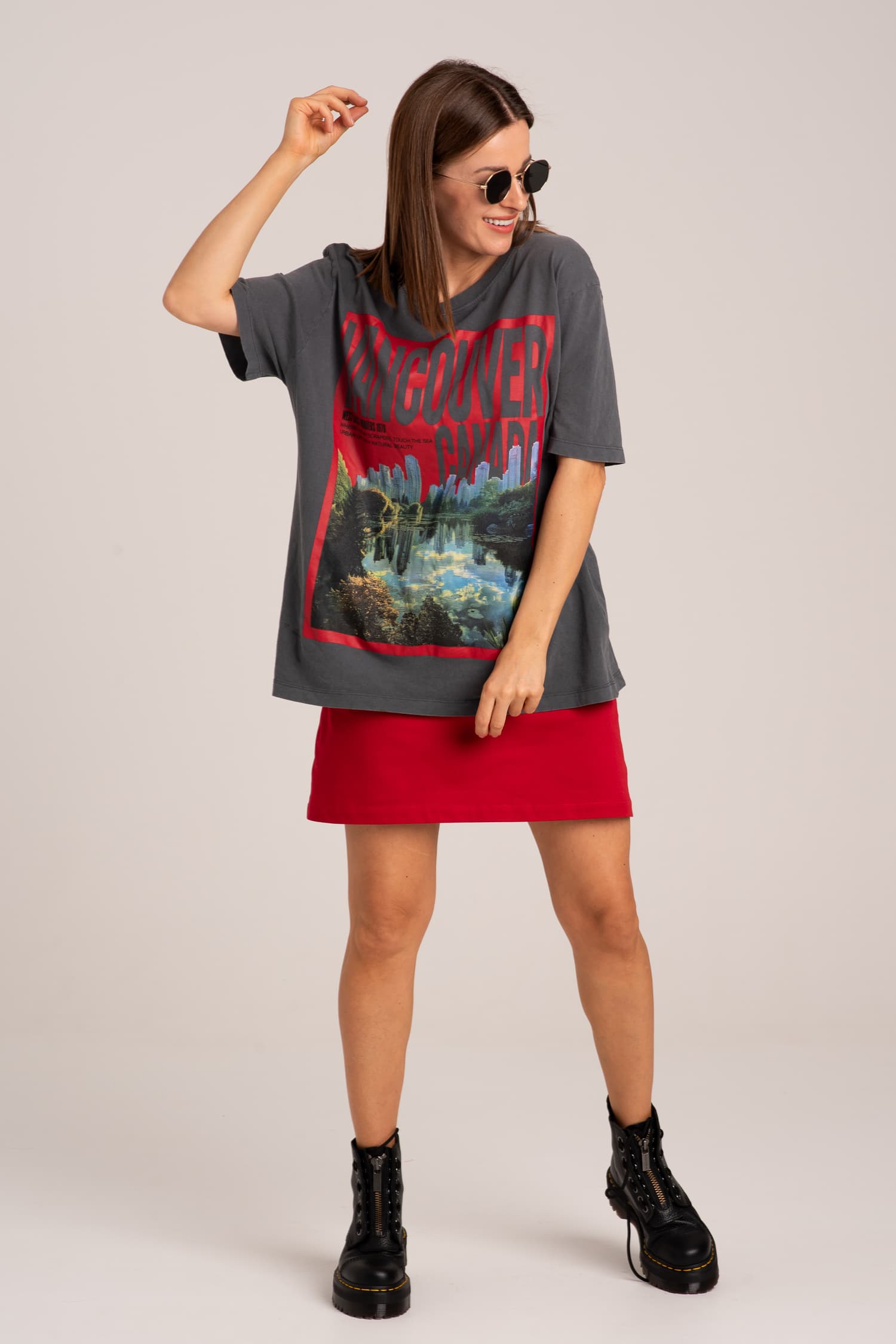 Czerwona spodnica mini Rachel - zdjęcie 4