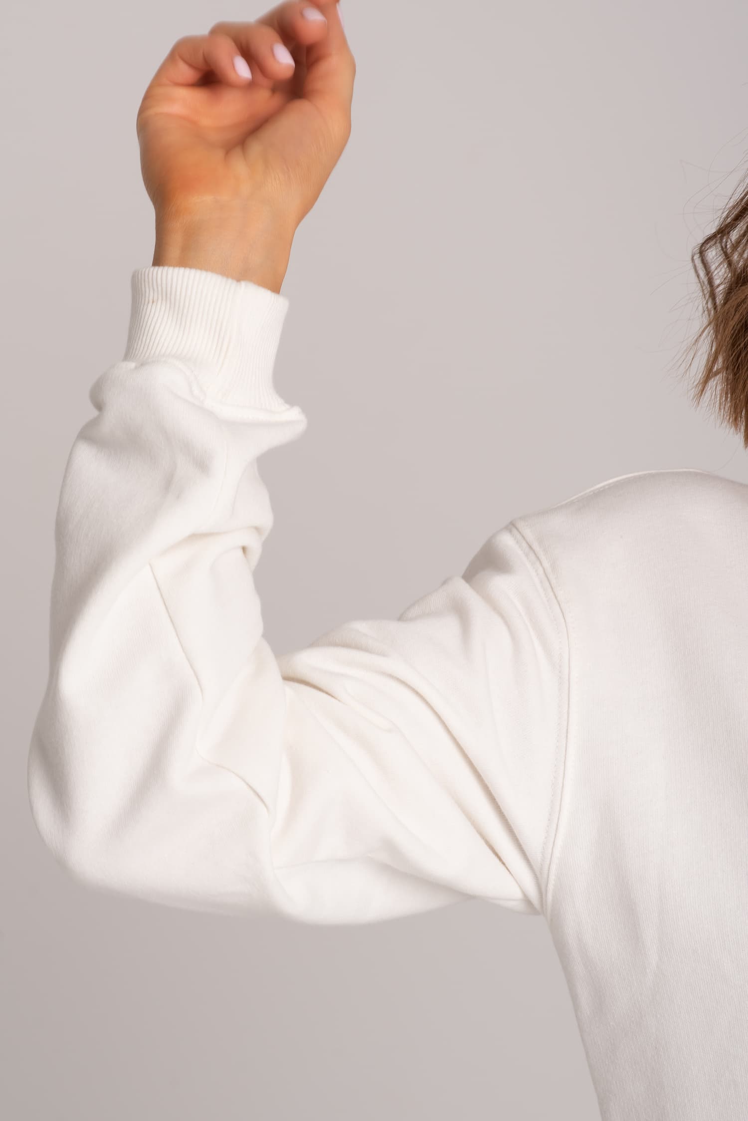 Biała bluza damska NIEzwykła - zdjęcie 6