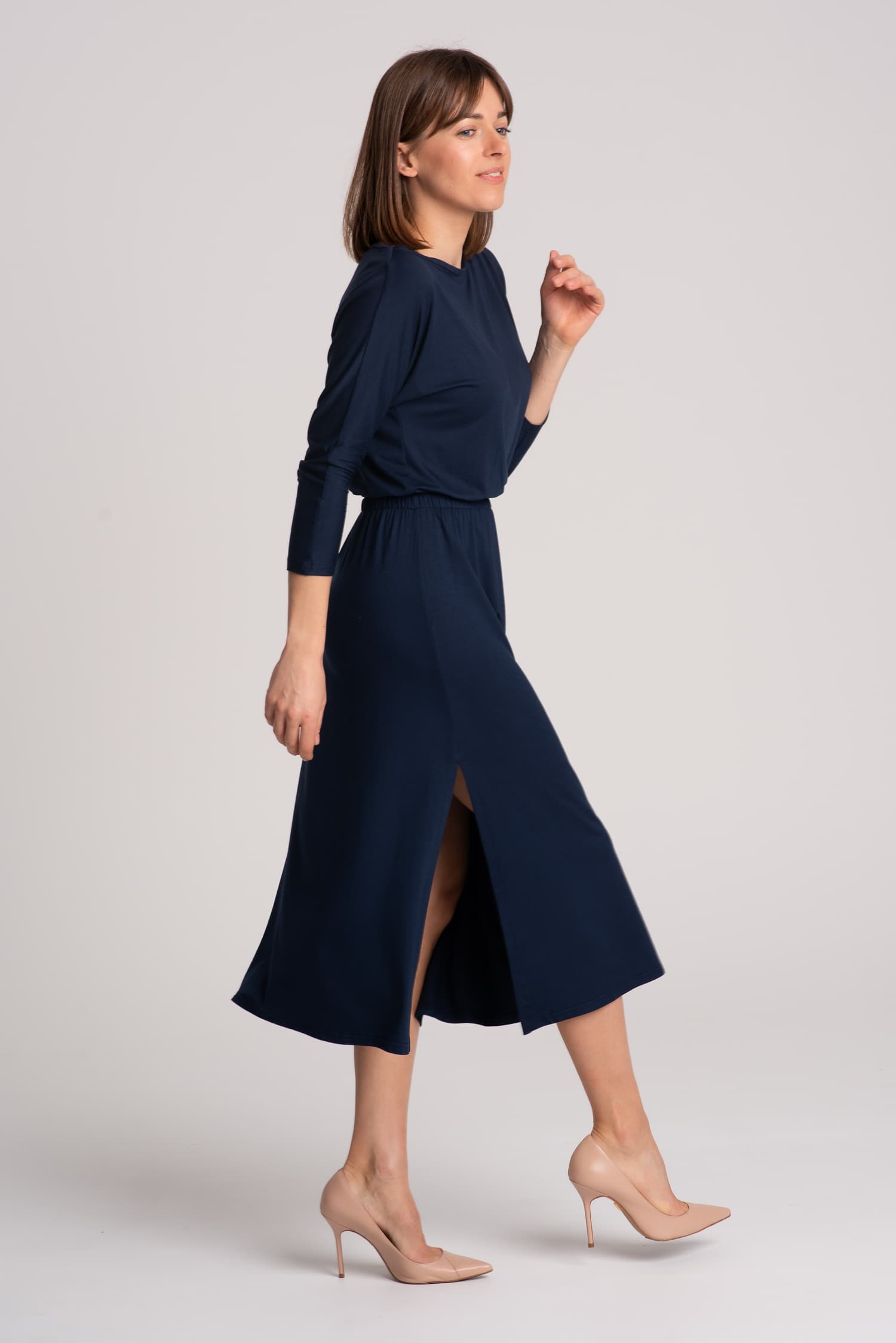 Granatowa sukienka Hot As Hell - widok 2