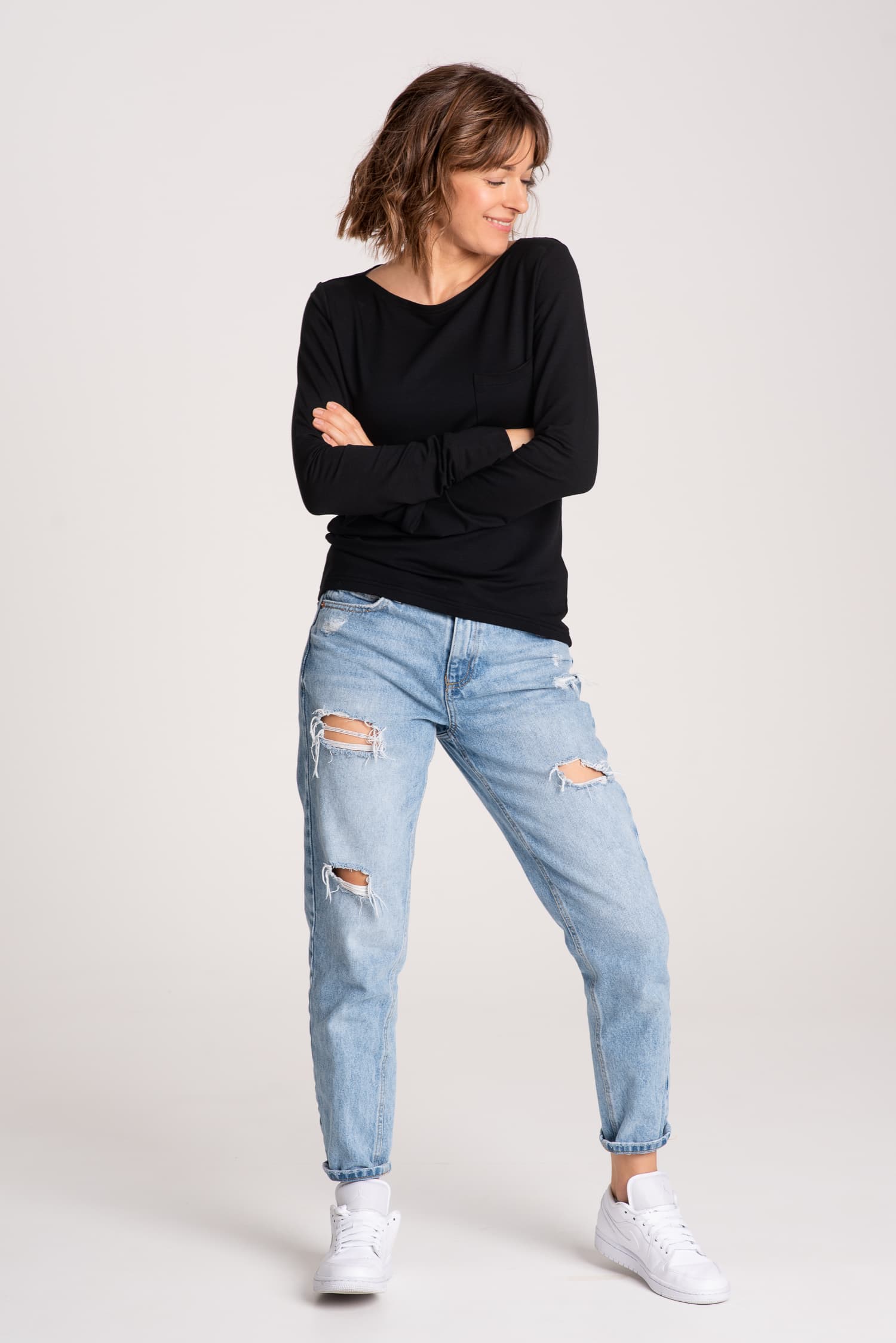 Longsleeve z kieszonką BASIC - czarny — zdjęcie 2