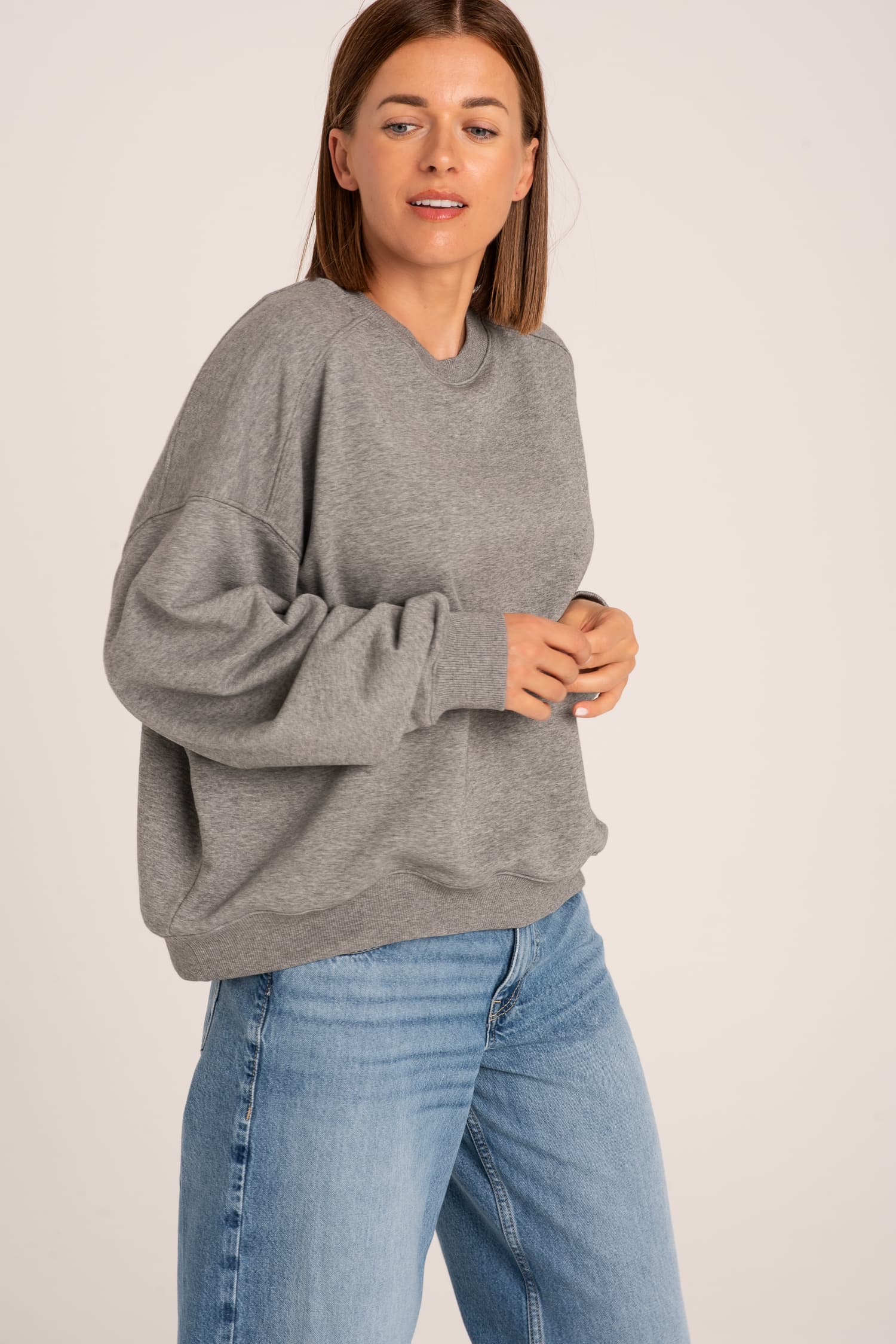 Szara melanżowa bluza Nora — zdjęcie 4