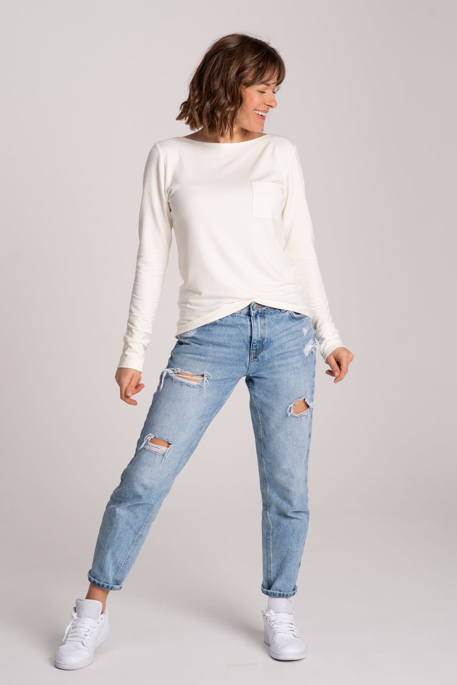 Longsleeve z kieszonką BASIC - biały — zdjęcie 5