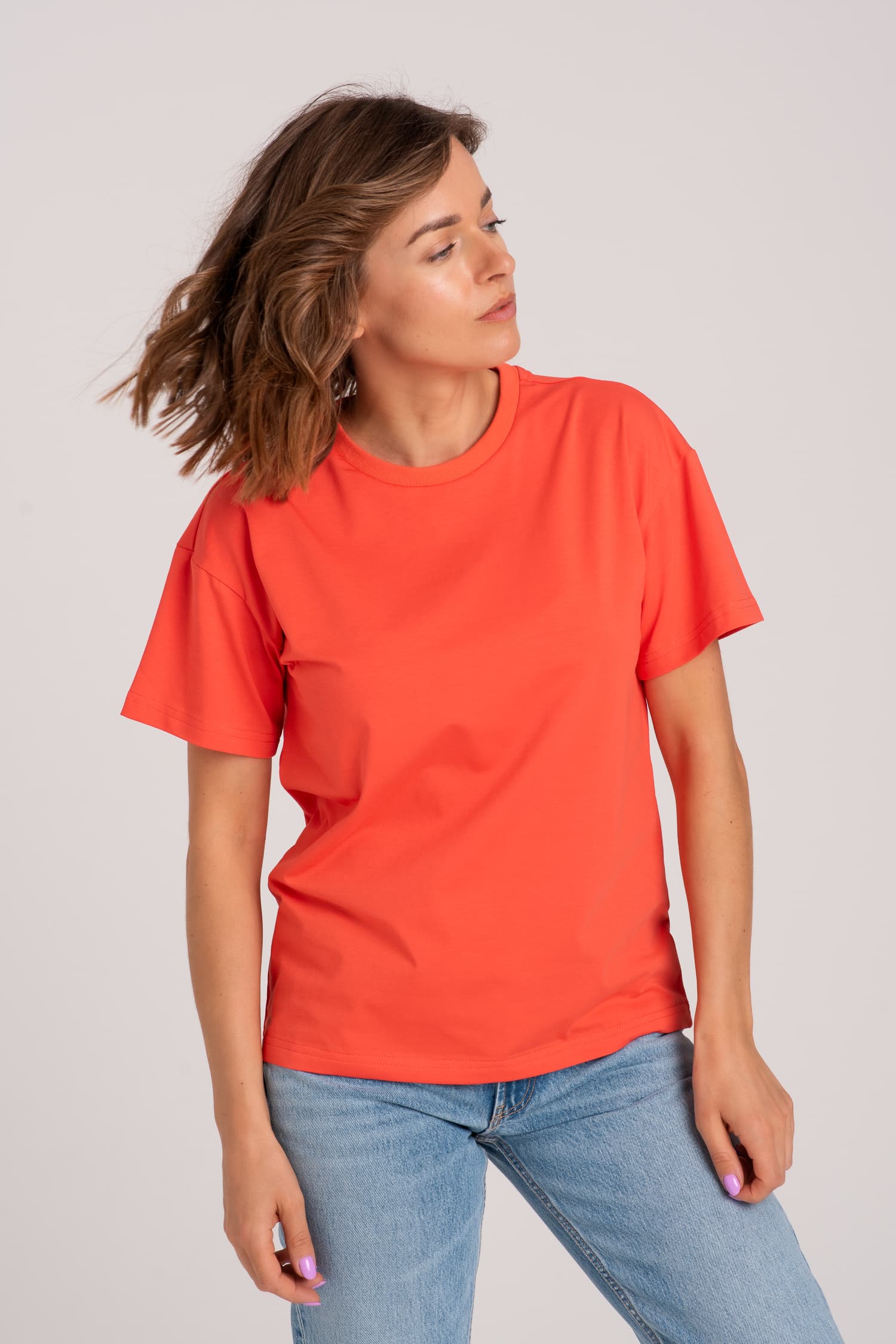 T-shirt klasyczny BASIC – koralowy — zdjęcie 2