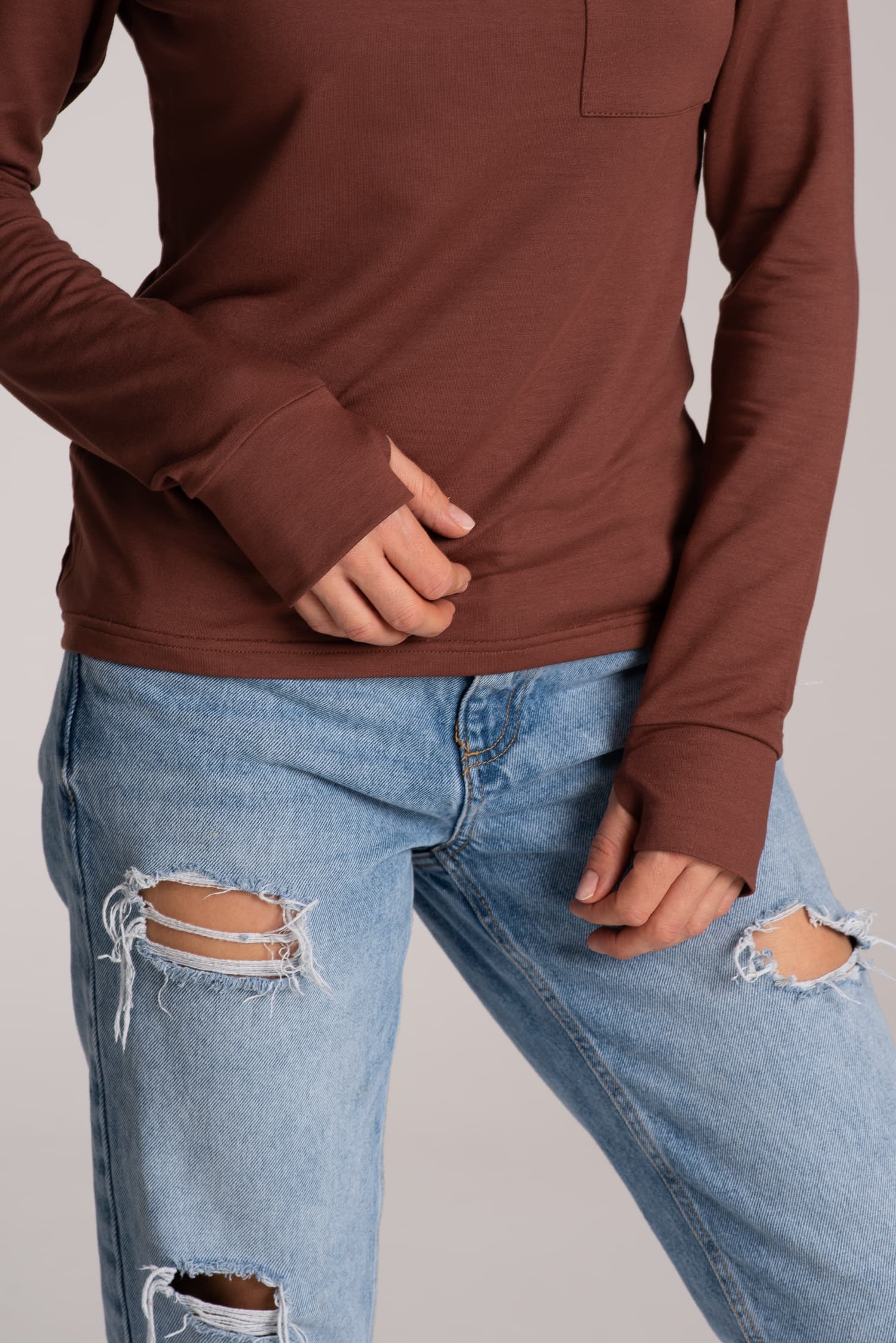 Longsleeve z kieszonką BASIC - brązowy — zdjęcie 6