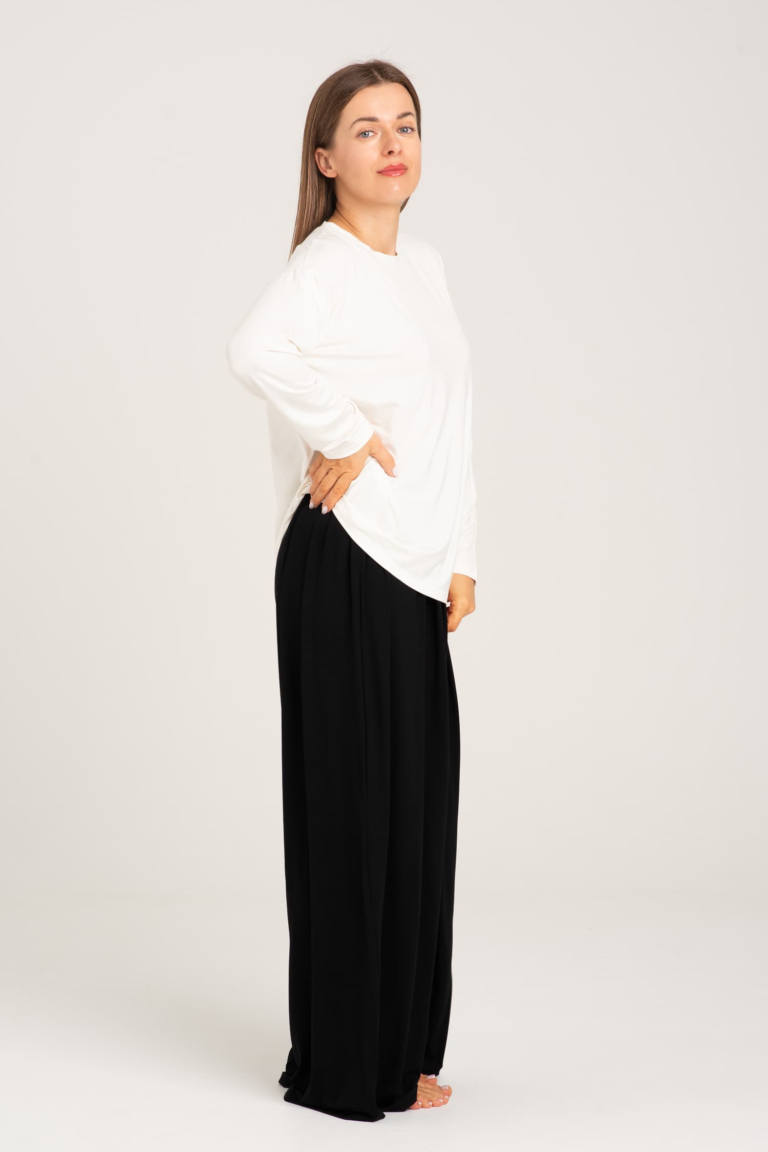 Biały longsleeve bambusowy Nina — zdjęcie 6