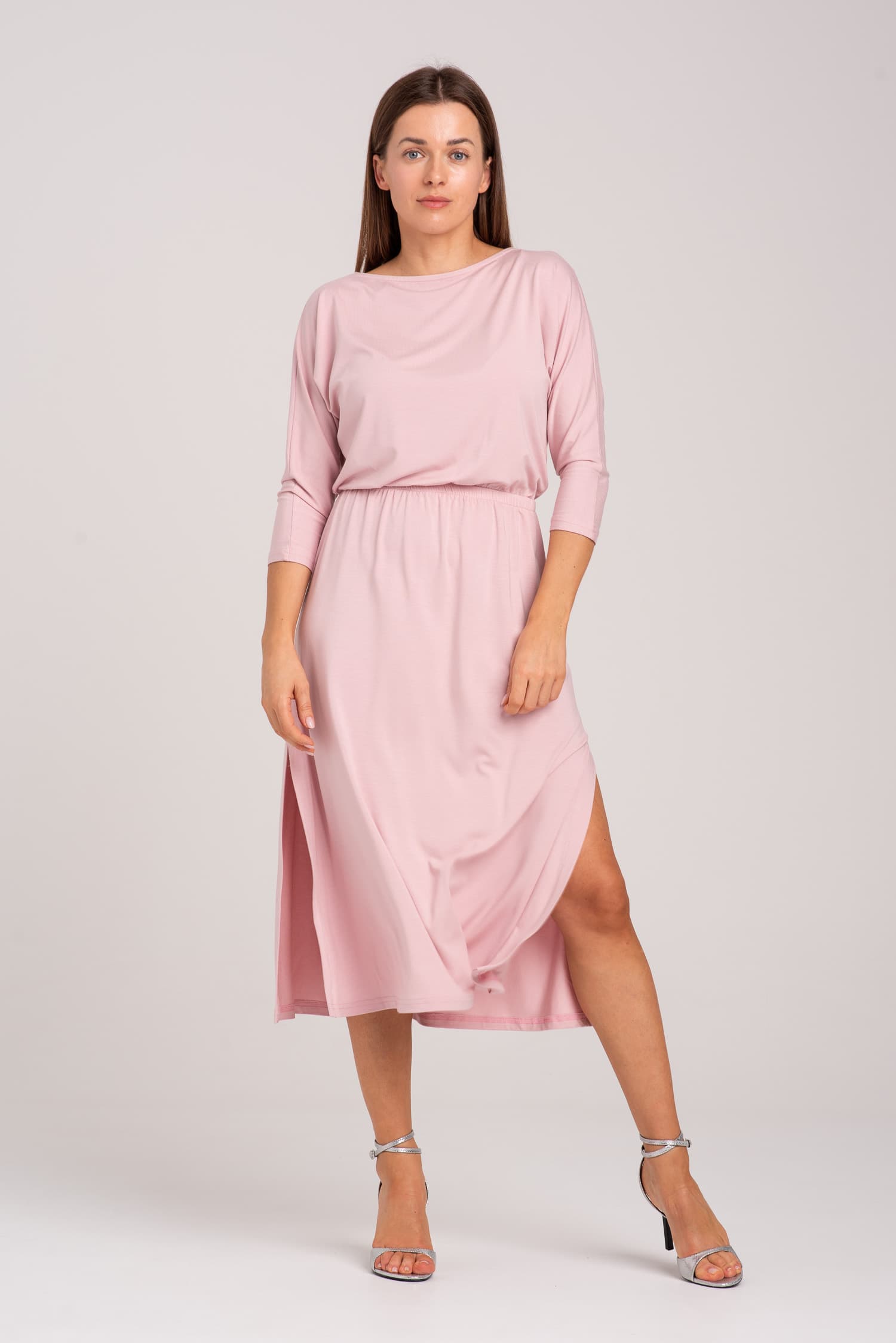 Różowa sukienka z modalu Hot As Hell - zdjęcie 3