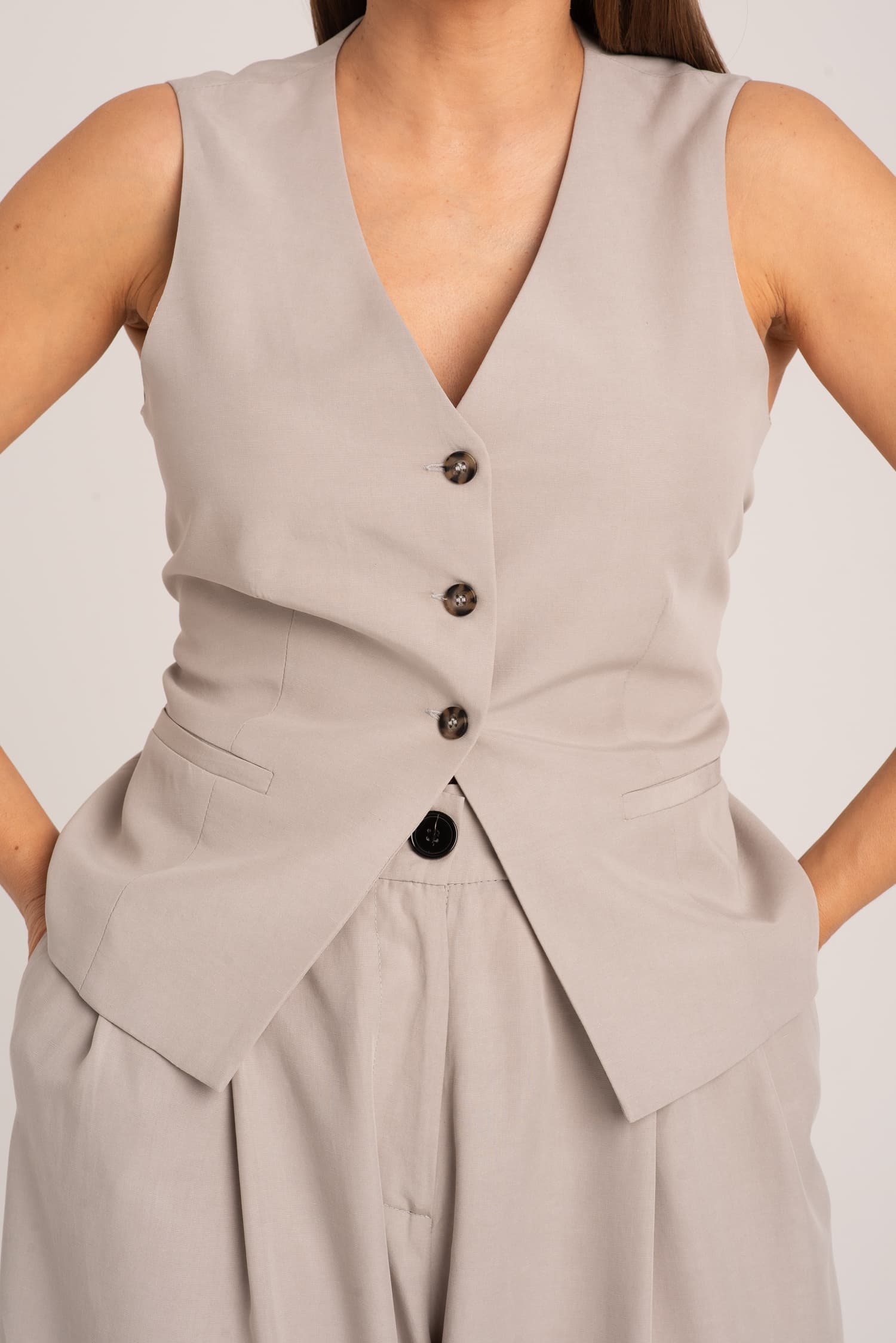 Jasna kamizelka garniturowa Pearl - zdjęcie 6