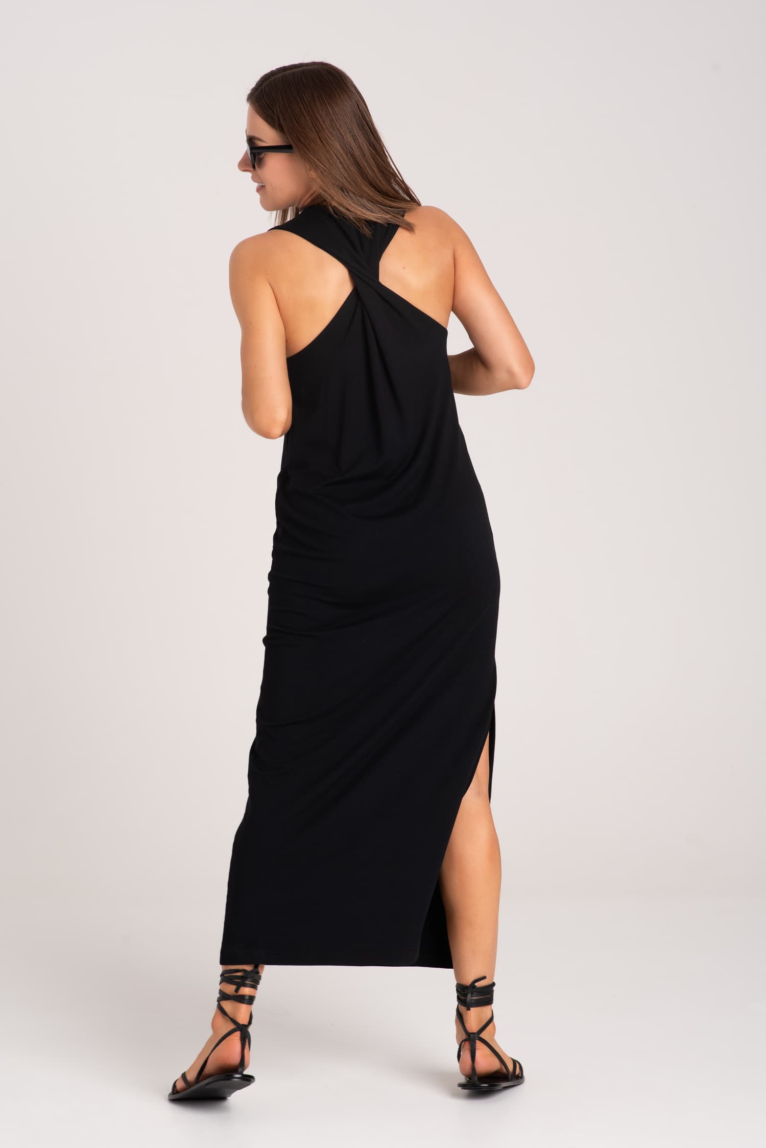 Sukienka z modalu zakręcona na plecach Emma - zdjęcie 4