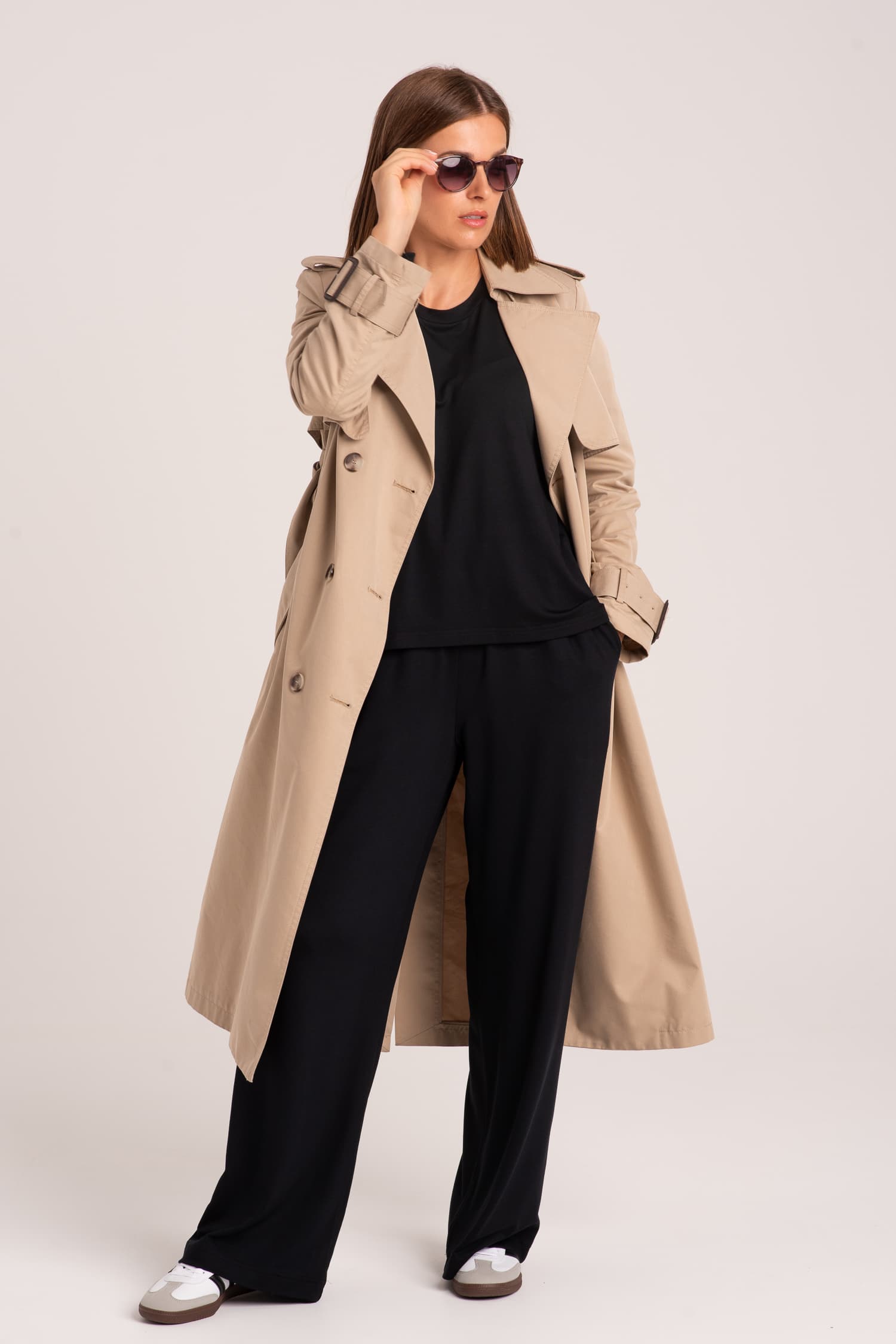 Czarne luźne spodnie z dzianiny z szerokimi nogawkami ROSE - zdjęcie 5